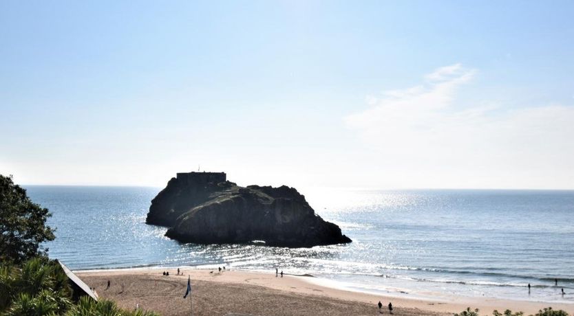 Photo of 3 Bed in Tenby