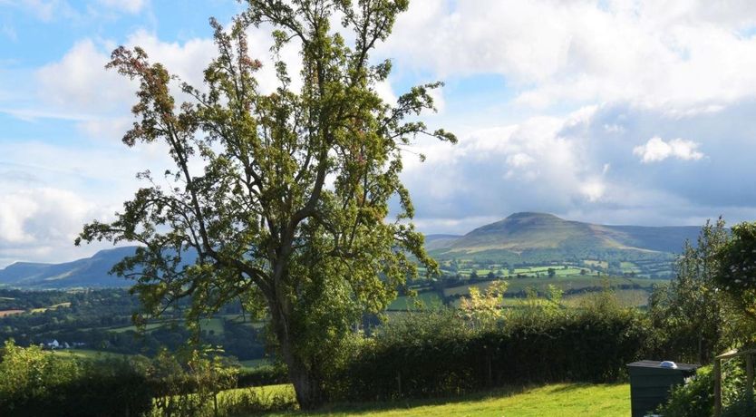 Photo of 2 Bed in Llanwern