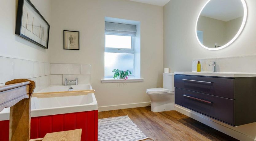 Photo of 2 Bed in Carmyllie