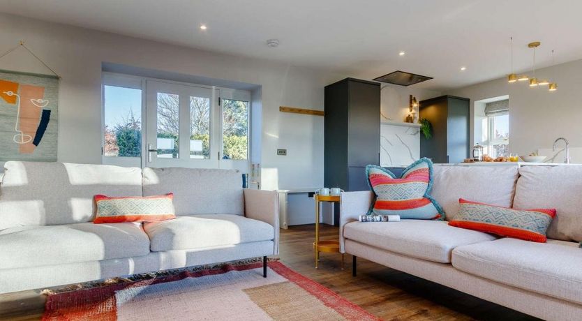 Photo of 2 Bed in Carmyllie