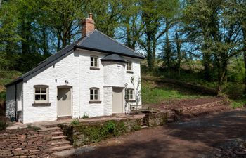 1 Bed in Brecon Holiday Cottage