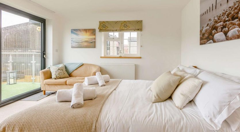 Photo of 3 Bed in Bideford