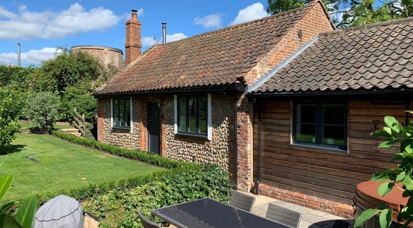 Photo of 2 Bed in Northrepps