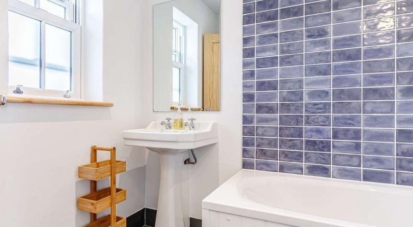 Photo of 1 Bed in Cadgwith