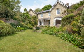 Photo of in Bonchurch (IC076)
