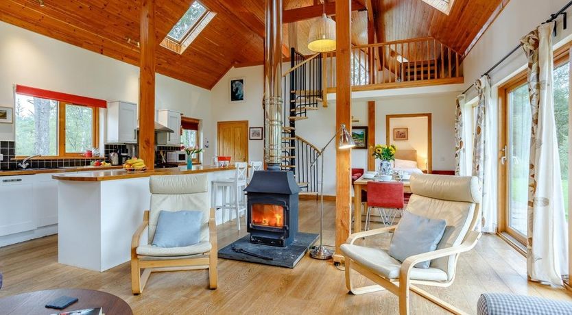 Photo of 4 Bed in Torlundy