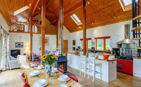 Photo of in Fort William (78875)
