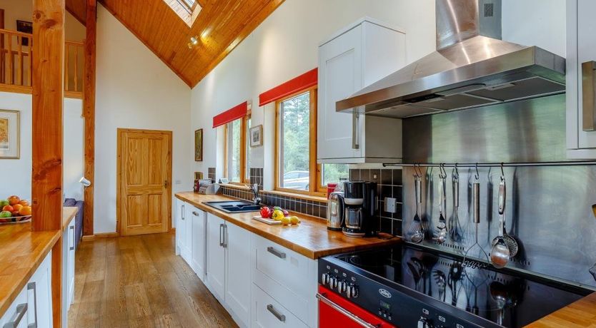 Photo of 4 Bed in Torlundy