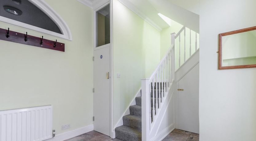 Photo of 2 Bed in Northam