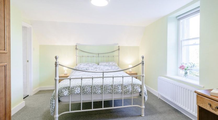 Photo of 2 Bed in Northam