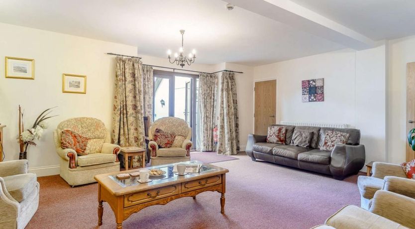 Photo of 6 Bed in Brecon