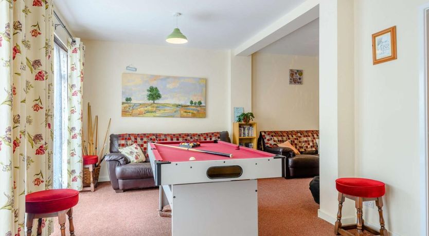 Photo of 6 Bed in Brecon