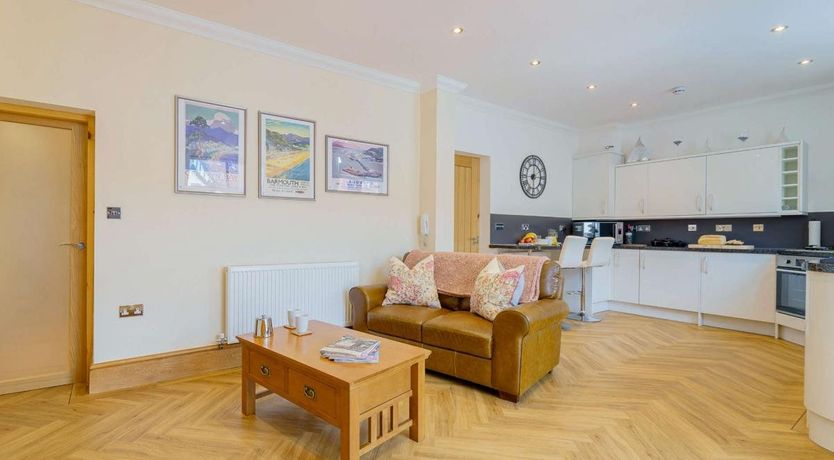 Photo of 1 Bed in Llandudno