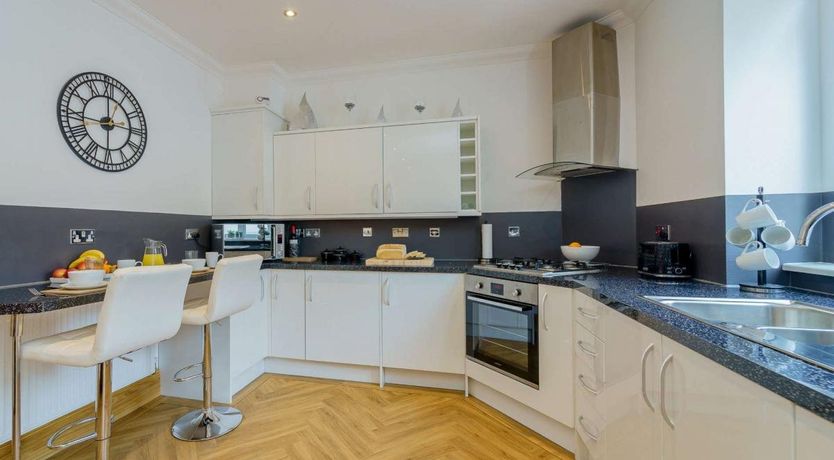 Photo of 1 Bed in Llandudno