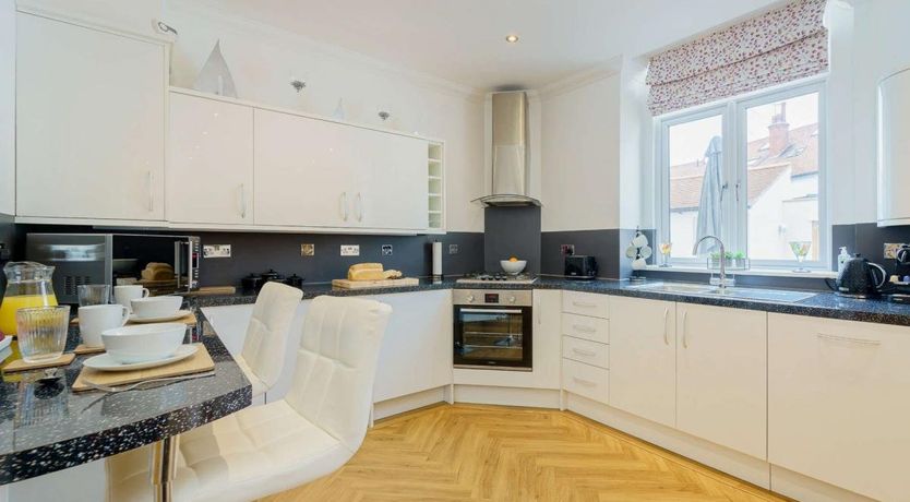 Photo of 1 Bed in Llandudno