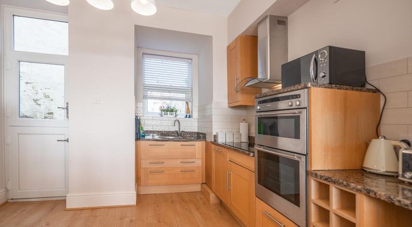 Photo of 3 Bed in Aberdovey