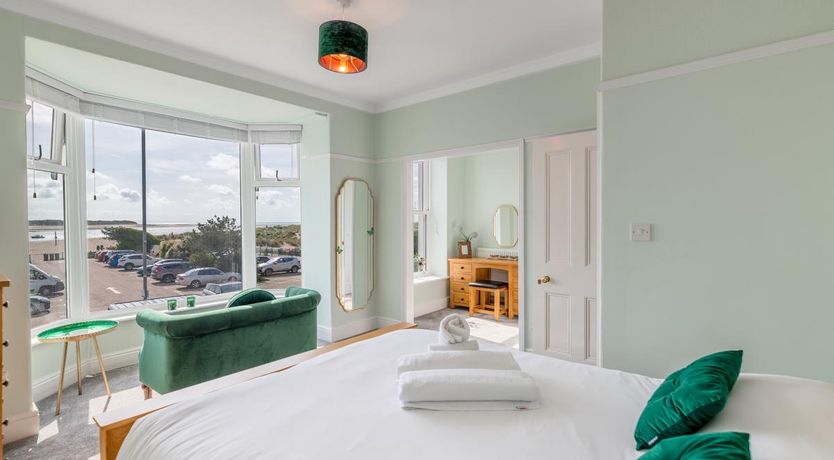 Photo of 3 Bed in Aberdovey