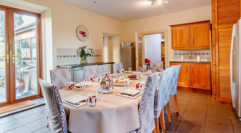 Photo of 7 Bed in Cupar