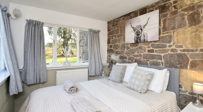 Photo of 7 Bed in Cupar