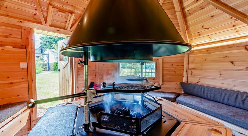 Photo of 6 Bed in Eastleigh