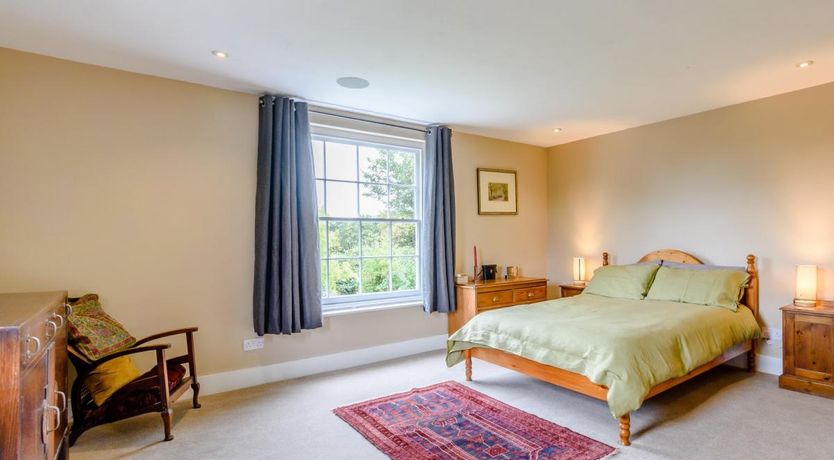 Photo of 3 Bed in Faversham