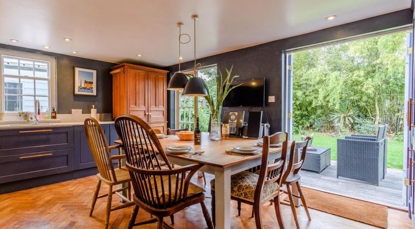 Photo of 3 Bed in Faversham