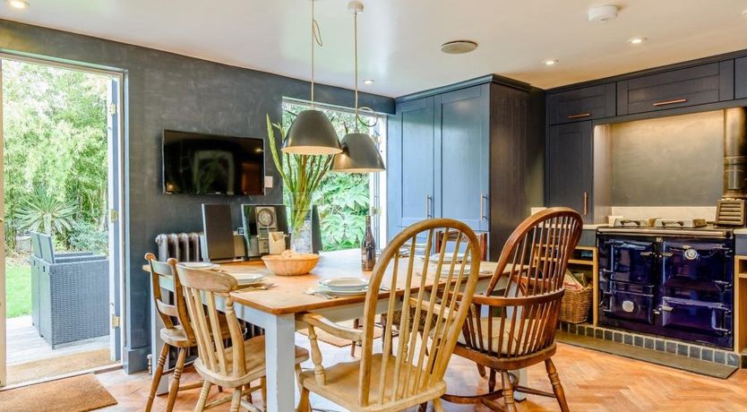 Photo of 3 Bed in Faversham