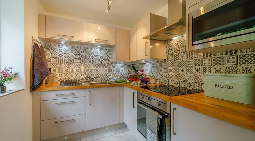 Photo of 1 Bed in Stoke Prior