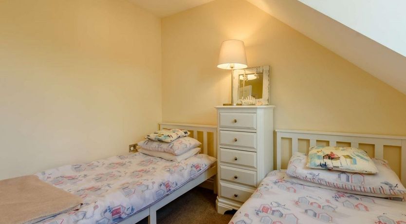 Photo of 2 Bed in Saundersfoot