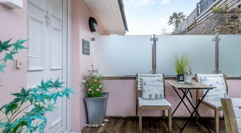 Photo of 2 Bed in Saundersfoot