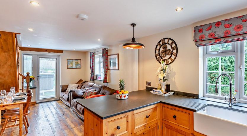 Photo of 2 Bed in Ilfracombe