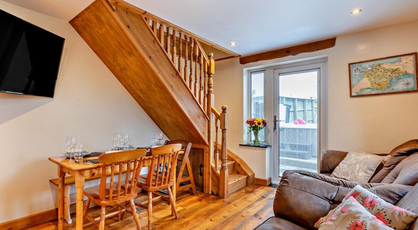 Photo of 2 Bed in Ilfracombe