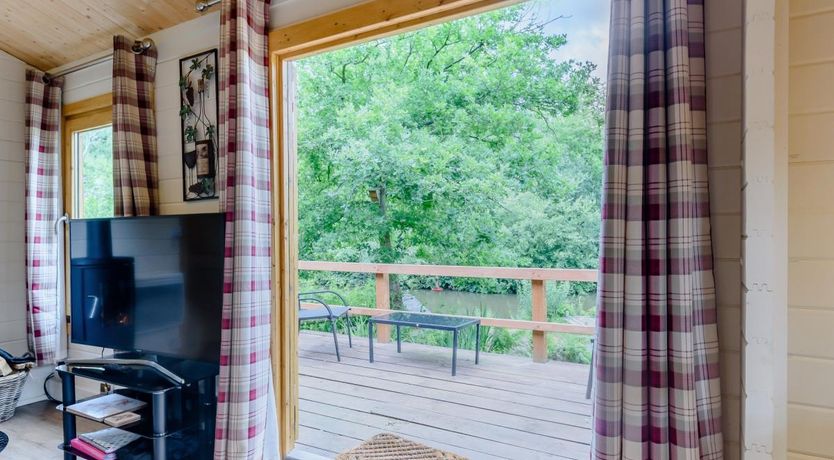 Photo of 1 Bed in Alverstone