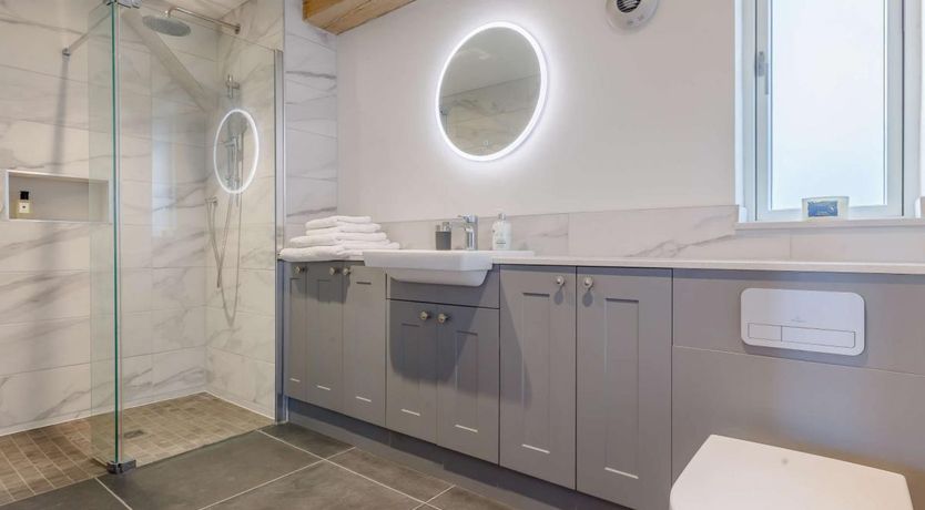 Photo of 1 Bed in Broomfield