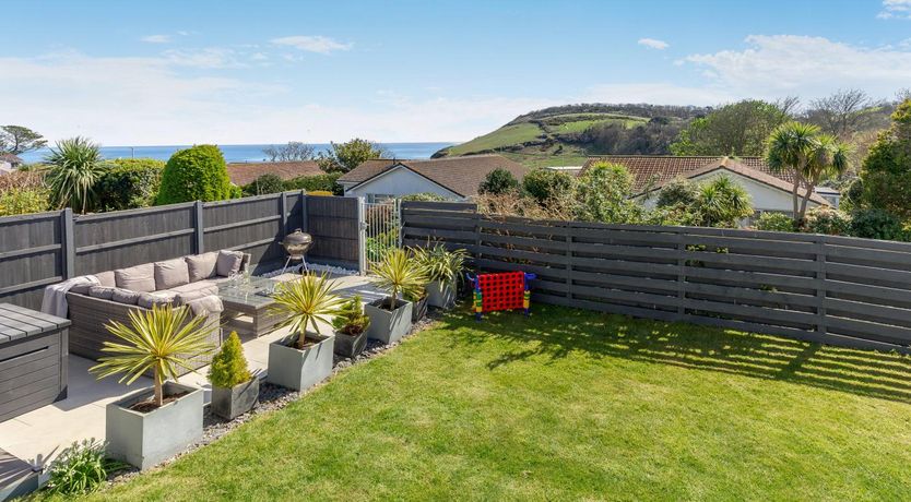 Photo of 3 Bed in St. Austell