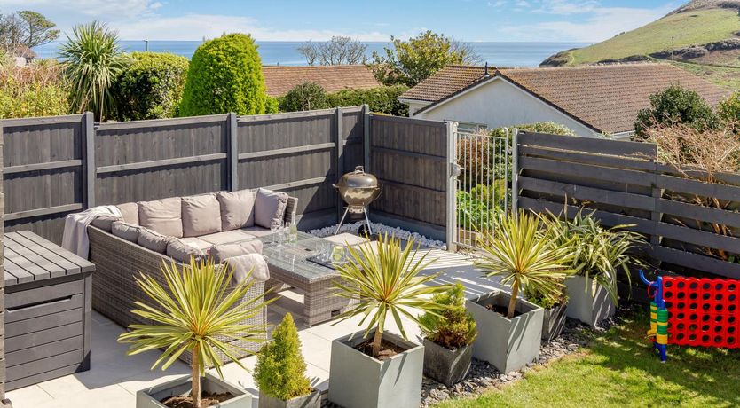 Photo of 3 Bed in St. Austell