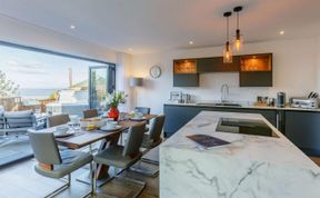 Photo of 3 Bed in Watchet