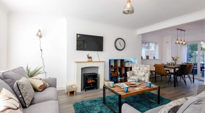 Photo of 4 Bed in Brockenhurst