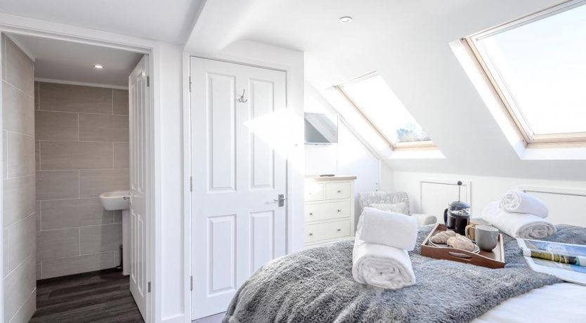 Photo of 4 Bed in Brockenhurst