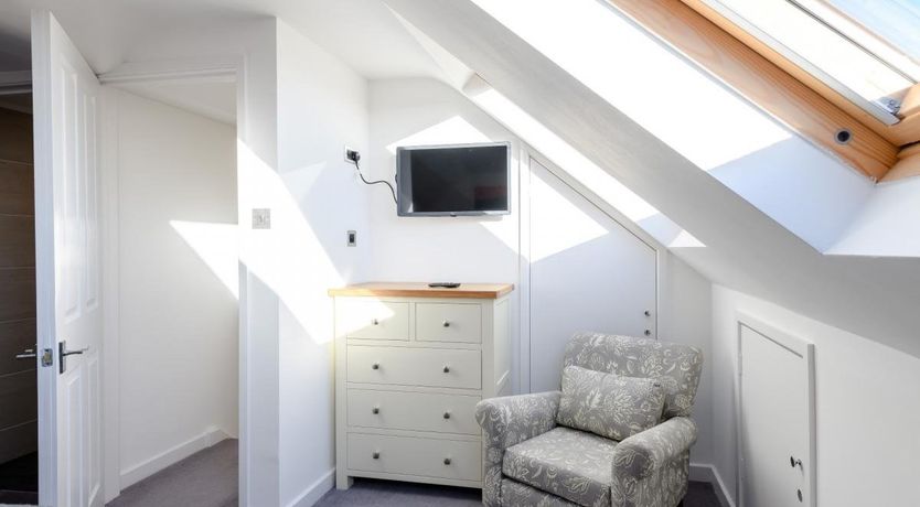 Photo of 4 Bed in Brockenhurst