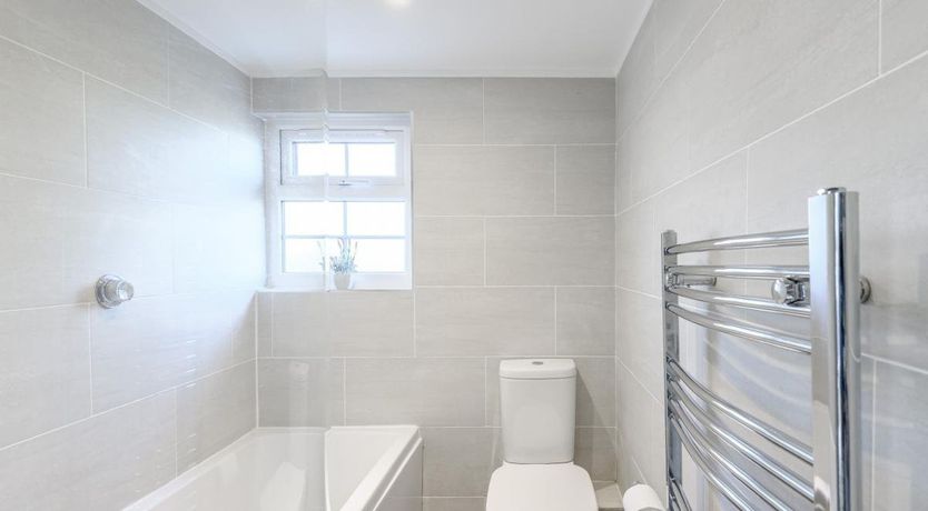 Photo of 4 Bed in Brockenhurst