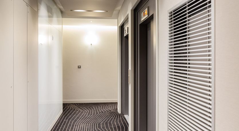 Photo of Ice Cube Heights