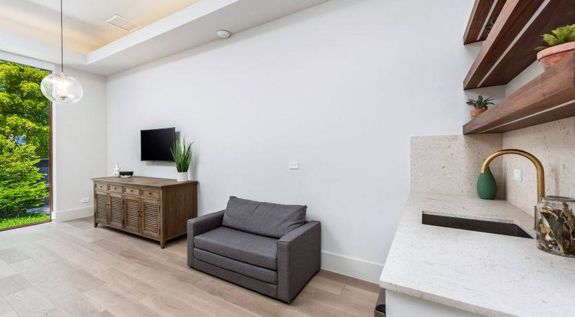 Photo of Oasis Spring