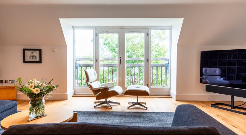 Photo of The World's My Oyster