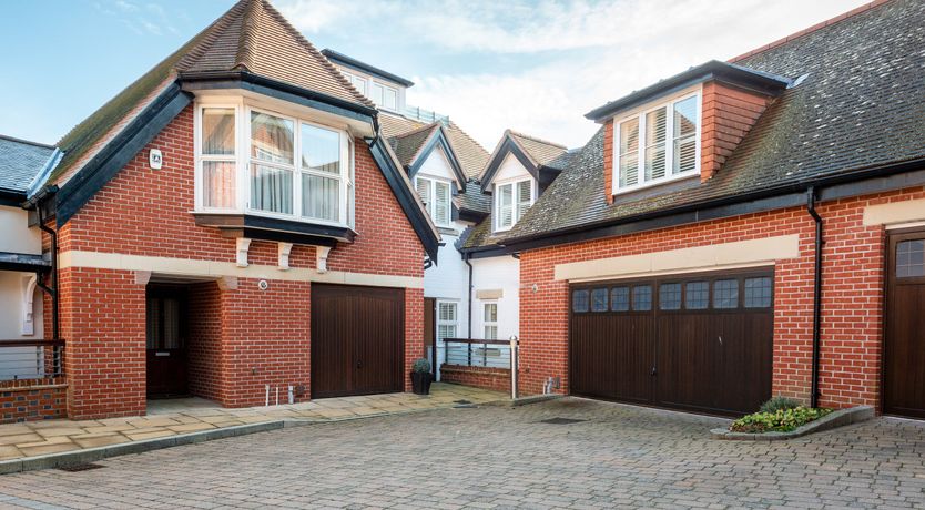 Photo of The World's My Oyster