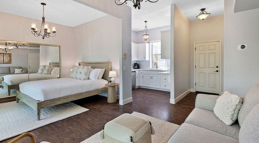 Photo of Straight From the Vine