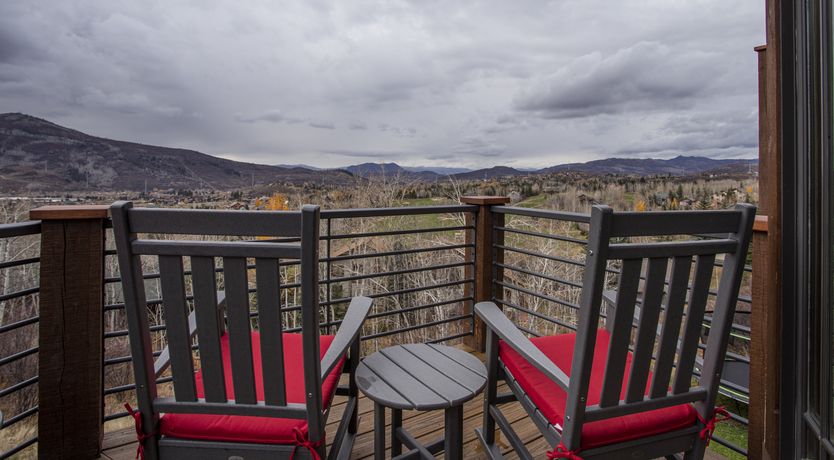 Photo of Rollingstone Ridge