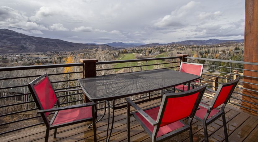 Photo of Rollingstone Ridge