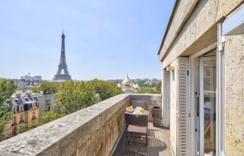 Tower View Apartment