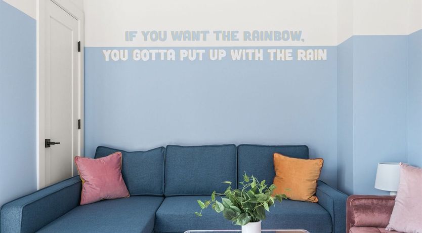 Photo of Dolly's Rainbow